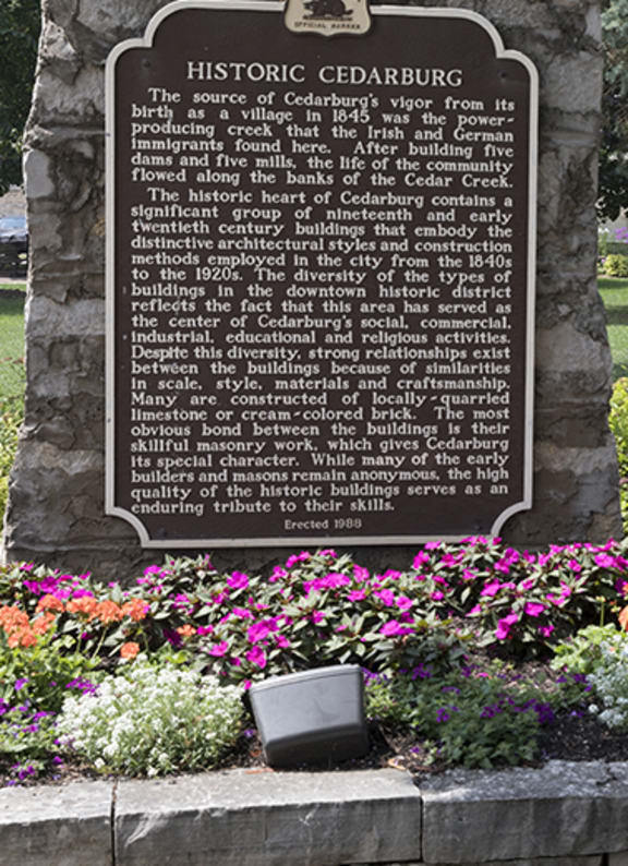 Cedarburg Townhomes Woodmere Townhomes